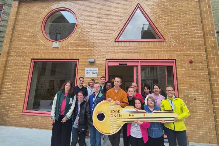 Laatste bewoners Volante ontvangen sleutel van hun nieuwe woning